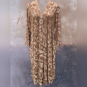 Forever 21 Medium Rose Lightweight Silky Duster